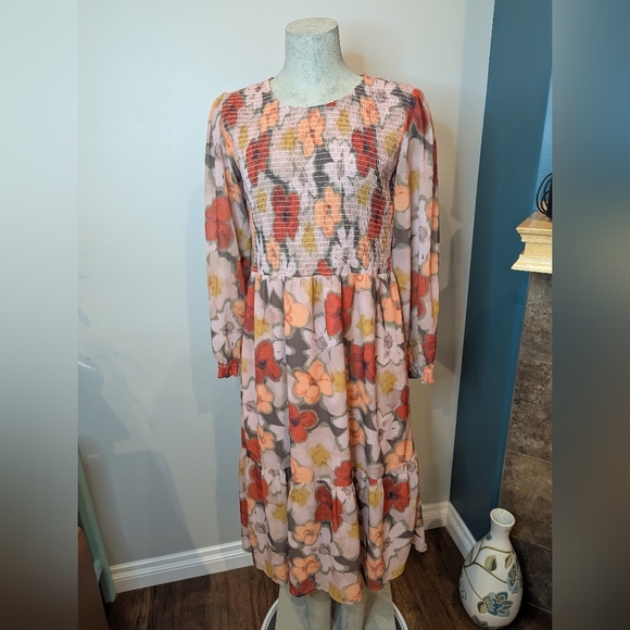 Mad About Style Jilly Box Grace Farm Floral Smocked Midi Dress Size L NWOT - Picture 16 of 17